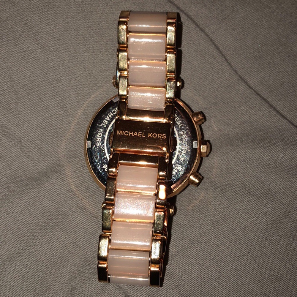 Watch - Picture 2 of 2